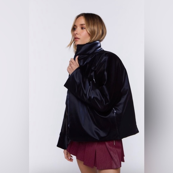 Open-Front Puffer Jacket - Picture 3 of 7